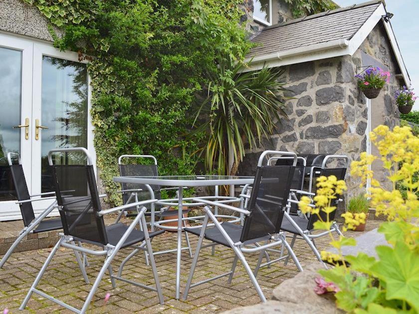 Вилла Carreg Y Garth Isaf - Hot Tub Nr Zip World Бангор Экстерьер фото
